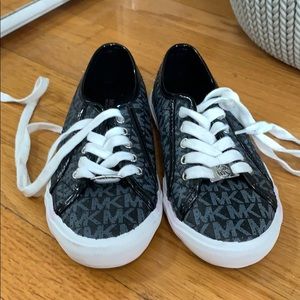 Michael Kors Youth 2 shoes